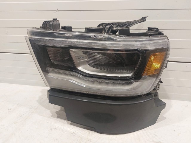Headlamp (Left)